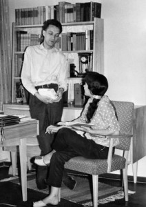 Brigitte Reimann und Siegfried Pitschmann in ihrem Arbeitszimmer in Hoyerswerda (Foto: Humann, Literaturzentrum Neubrandenburg)