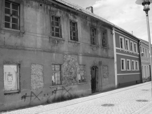 Die Spremberger-Straße am Markt Mitte der 90er Jahre (Foto: Martin Schmidt, Hoyerswerda)